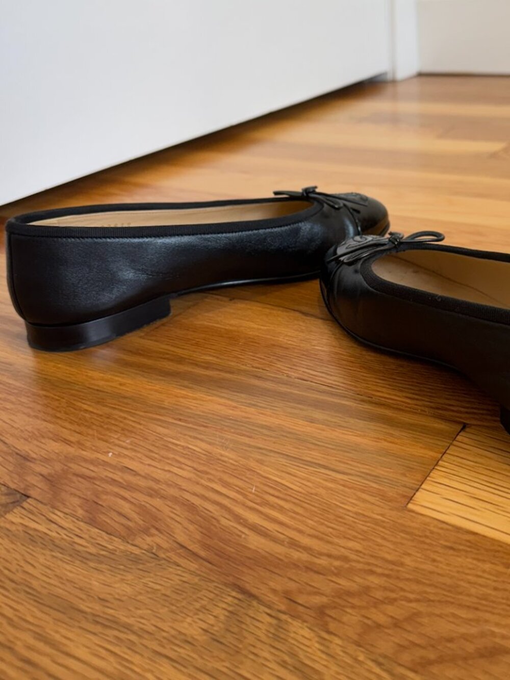 CHANEL Black Ballet Flats - Size 36 - Picture 8 of 10